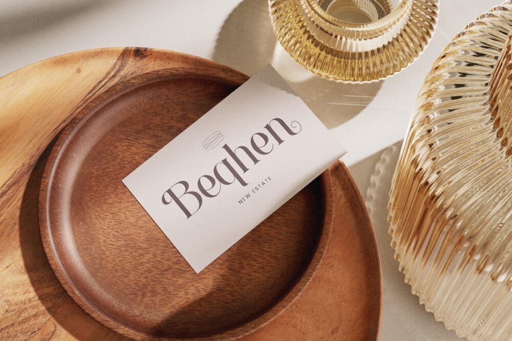 luxury beauty serif font