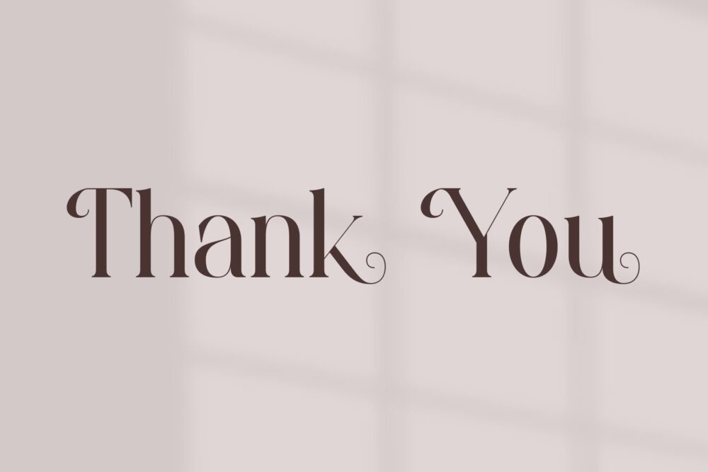 luxury beauty serif font